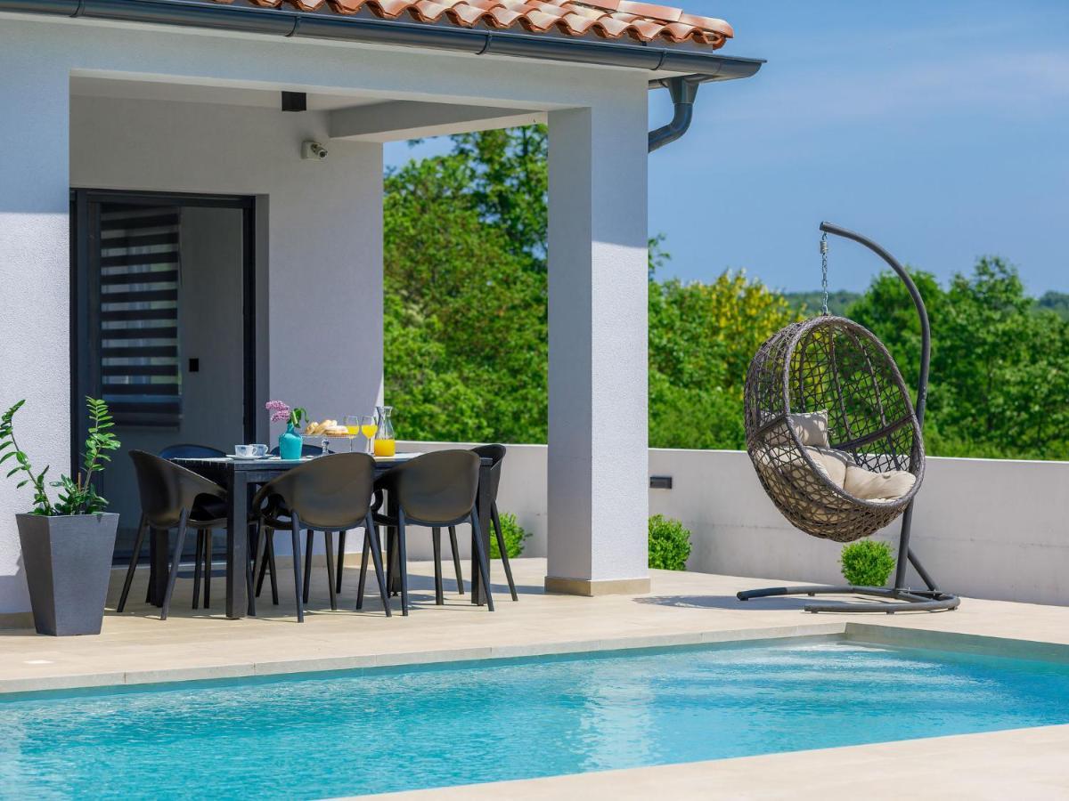 Villa Vine By Interhome Marčana Екстериор снимка